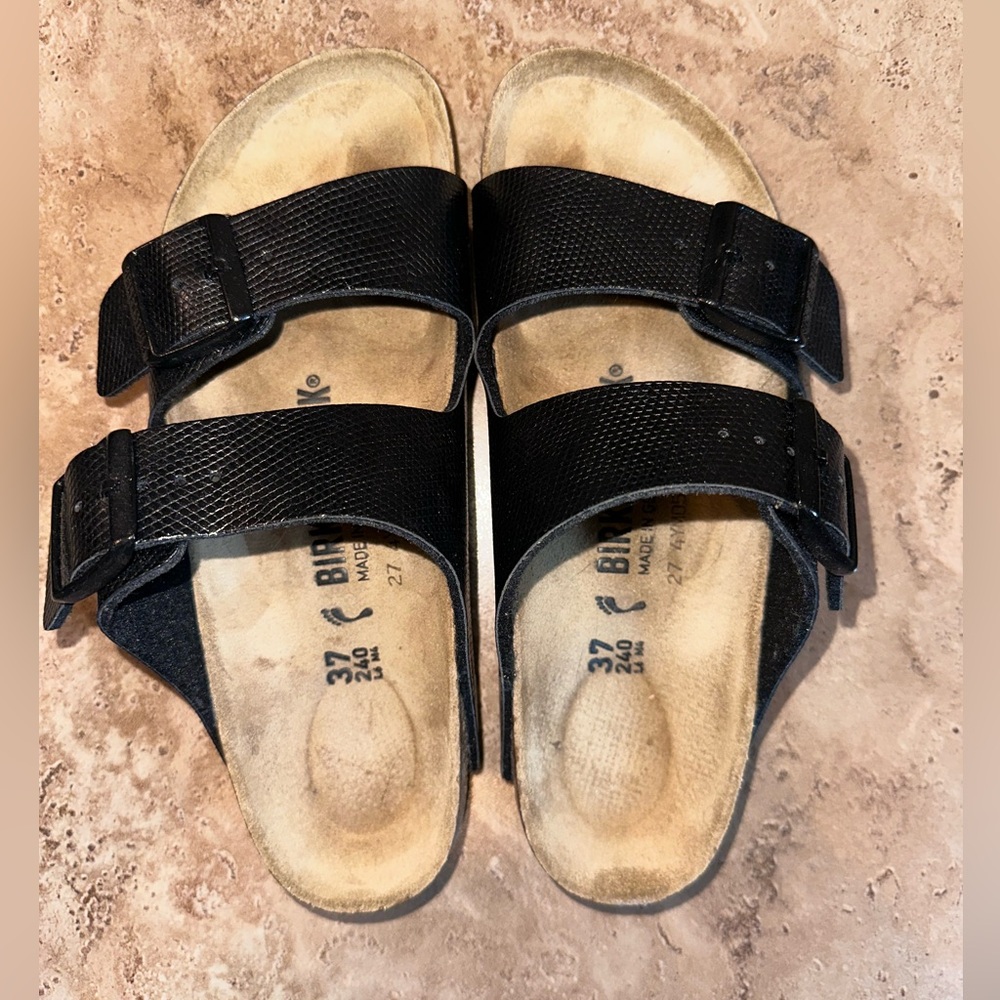 Birkenstock Textured Black Sandals